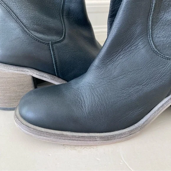 Free People Essential Tall Slouch Boots Black Leather Sz 40 - Picture 3 of 10